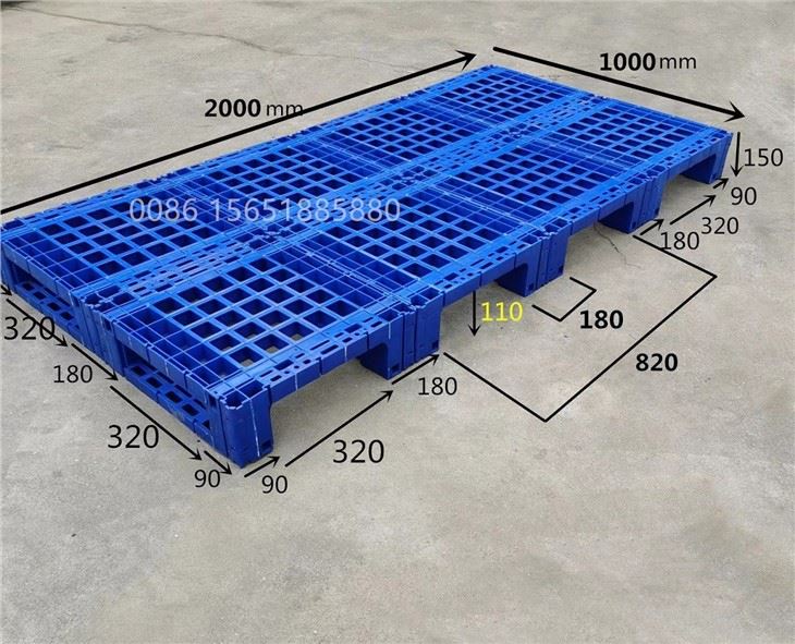 Large Plastic Pallet